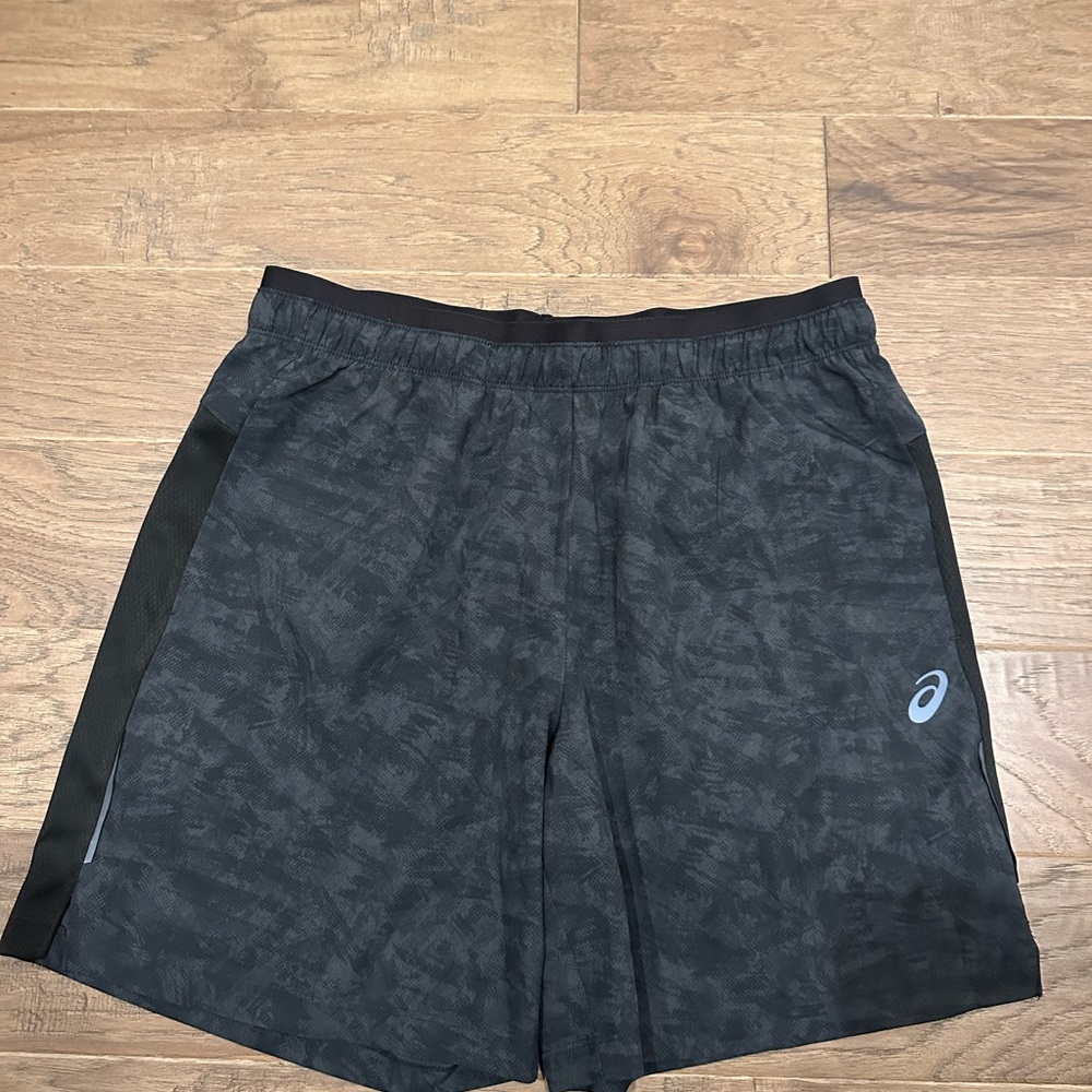 Asics Men's Charcoal Athletic Shorts